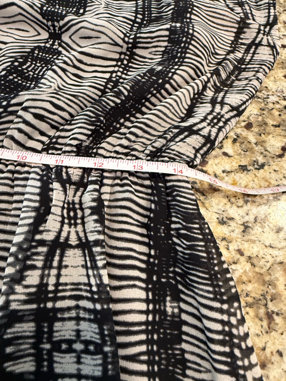 Nine Bird black & white mini dress abstract stripes cap sleeves SZ LG - Picture 10 of 13
